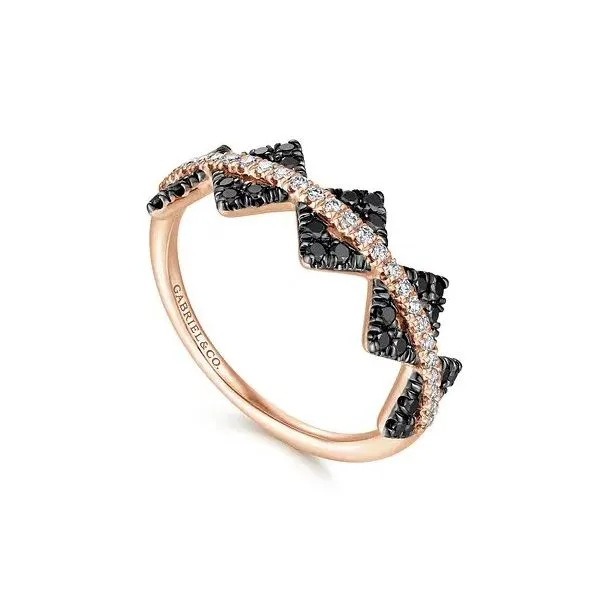 Fashion Ring Image 2 Mathew Jewelers, Inc. Zelienople, PA