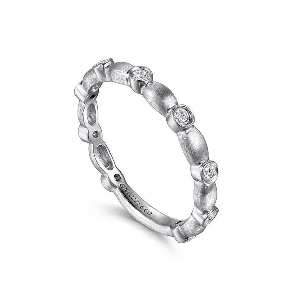 Fashion Ring Image 2 Mathew Jewelers, Inc. Zelienople, PA
