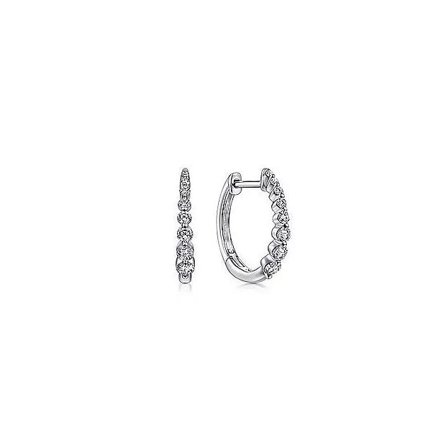 Diamond Earrings Mathew Jewelers, Inc. Zelienople, PA