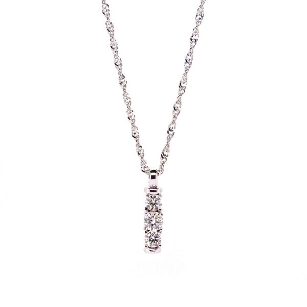 Diamond Pendant Mathew Jewelers, Inc. Zelienople, PA