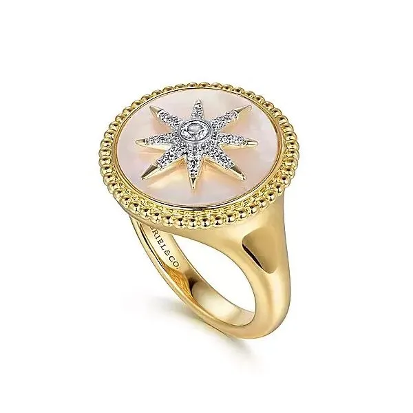 Fashion Ring Image 2 Mathew Jewelers, Inc. Zelienople, PA