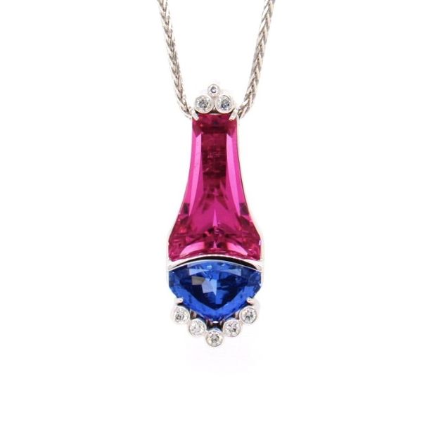 Pendant Mathew Jewelers, Inc. Zelienople, PA