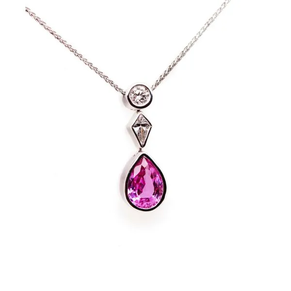Pendant Mathew Jewelers, Inc. Zelienople, PA