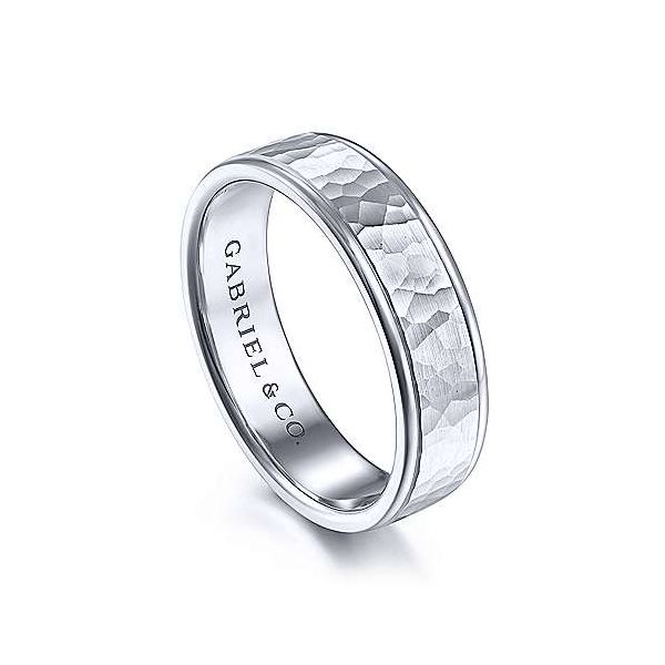Men's Wedding Band Image 2 Mathew Jewelers, Inc. Zelienople, PA