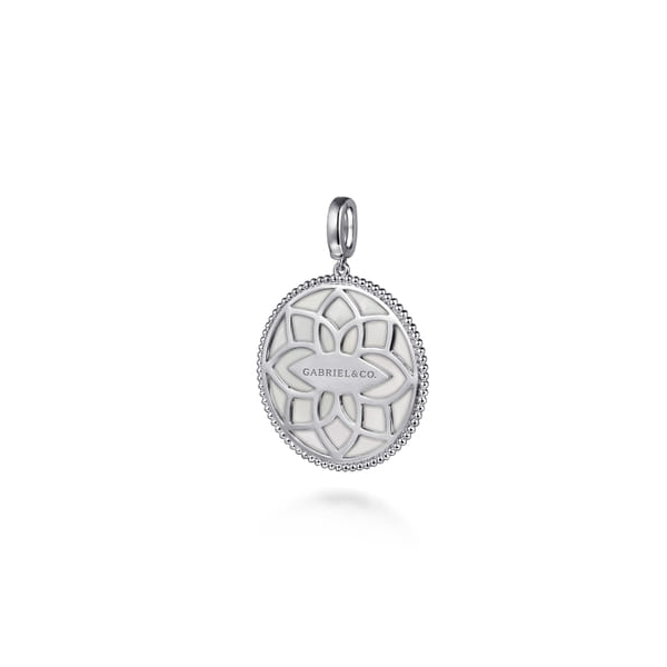 Silver Pendant Image 2 Mathew Jewelers, Inc. Zelienople, PA