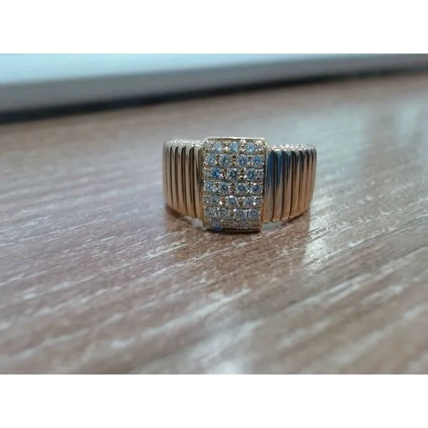 Fashion Ring McCarver Moser Sarasota, FL