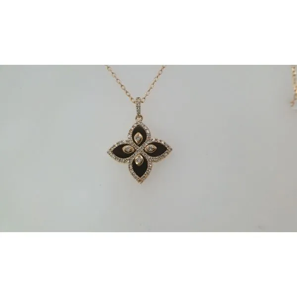 Pendants McCarver Moser Sarasota, FL