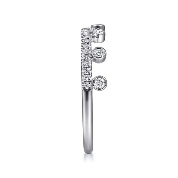 Women's Diamond Ring Image 3 McGee & Company Fine Jewelers Greenwood, IN