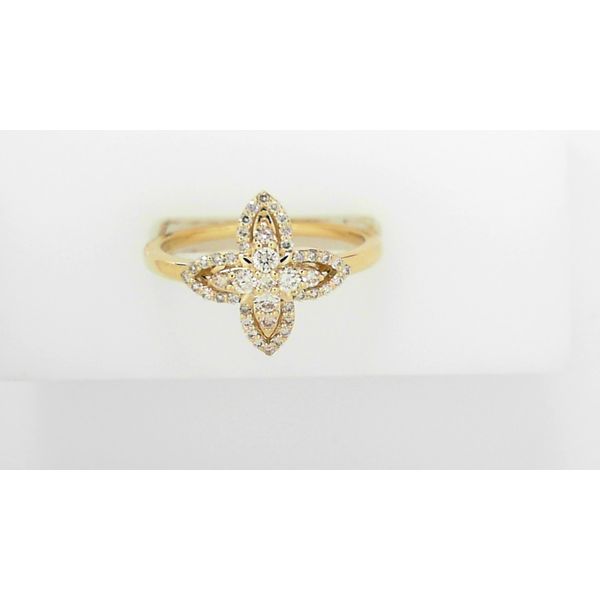 Women's Diamond Ring McGee & Company Fine Jewelers Greenwood, IN
