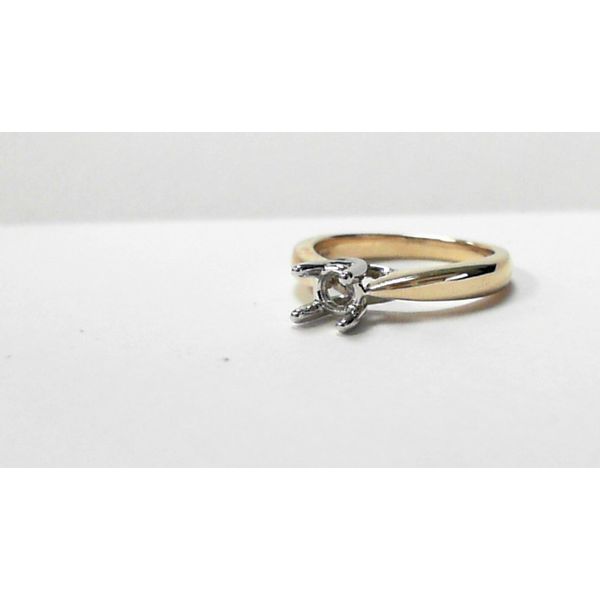 Engagement Ring Setting (without Center) McGee & Company Fine Jewelers Greenwood, IN