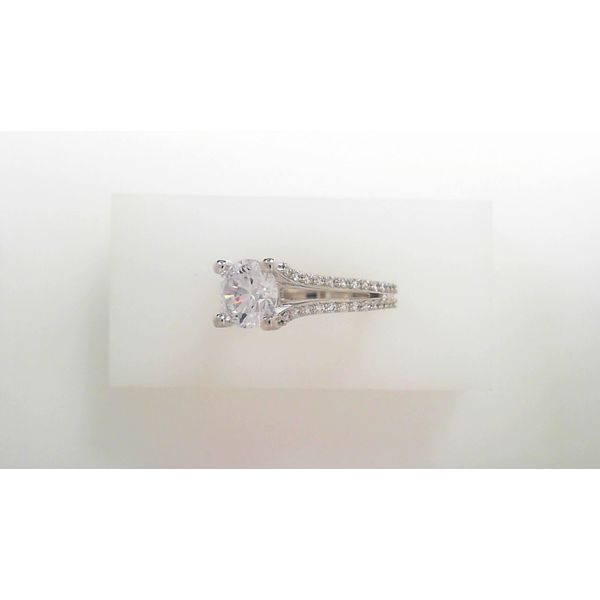Engagement Ring Setting (without Center) Image 2 McGee & Company Fine Jewelers Greenwood, IN