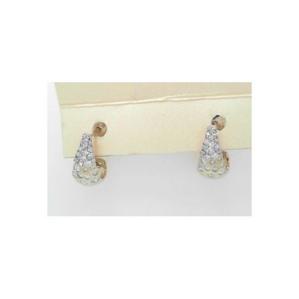 Diamond Earrings McGee & Company Fine Jewelers Greenwood, IN