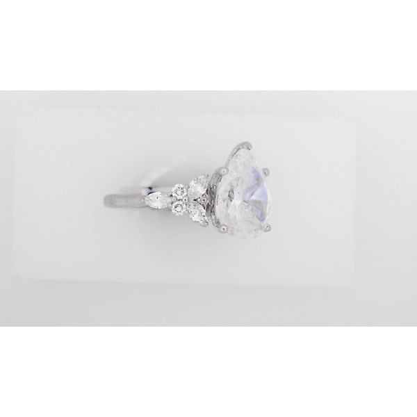 Lab Diamond Rings Image 2 McGee & Company Fine Jewelers Greenwood, IN