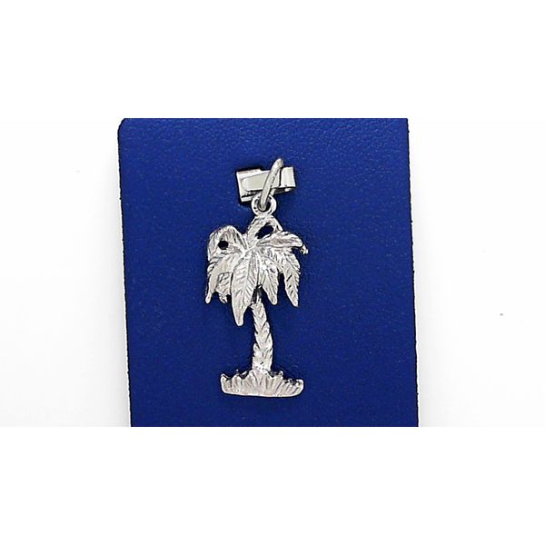 Silver Necklace/Pendant McGee & Company Fine Jewelers Greenwood, IN
