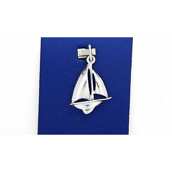 Silver Necklace/Pendant McGee & Company Fine Jewelers Greenwood, IN