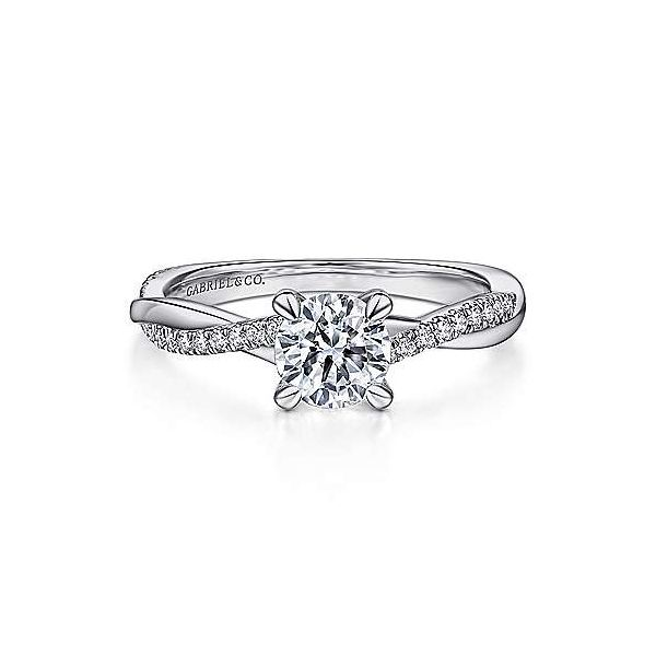 Engagement Ring Mees Jewelry Chillicothe, OH