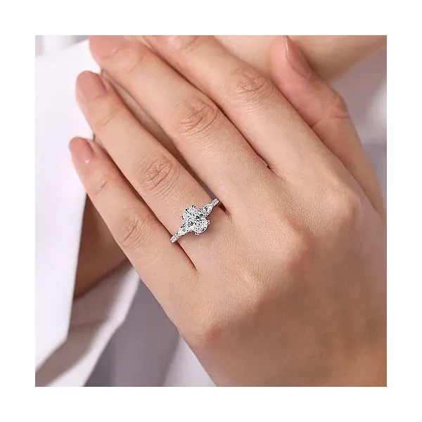 Engagement Ring Image 3 Mees Jewelry Chillicothe, OH
