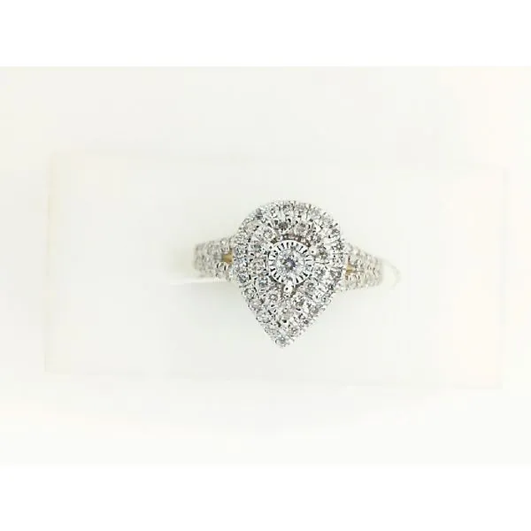 Engagement Ring Mees Jewelry Chillicothe, OH
