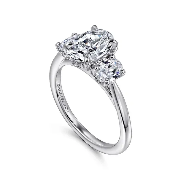 Charisa - 14K White Gold Oval Three Stone Diamond Engagement Ring Image 3 Mees Jewelry Chillicothe, OH