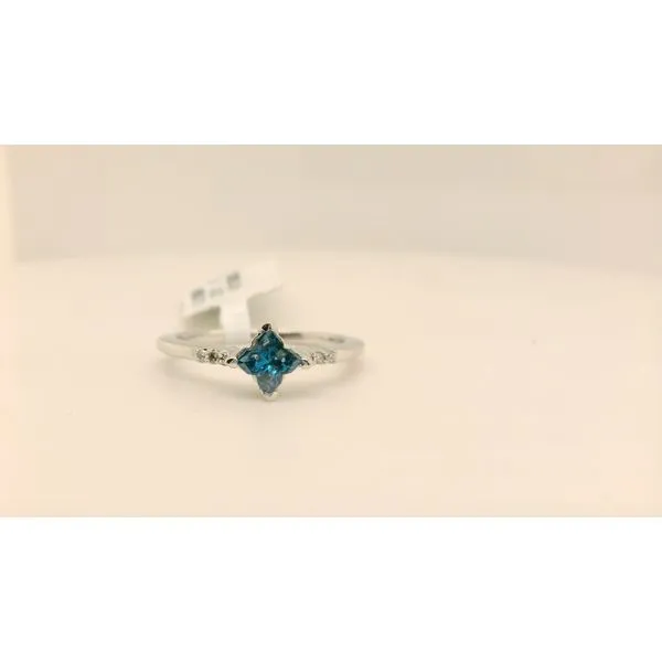 Fashion Ring Mees Jewelry Chillicothe, OH