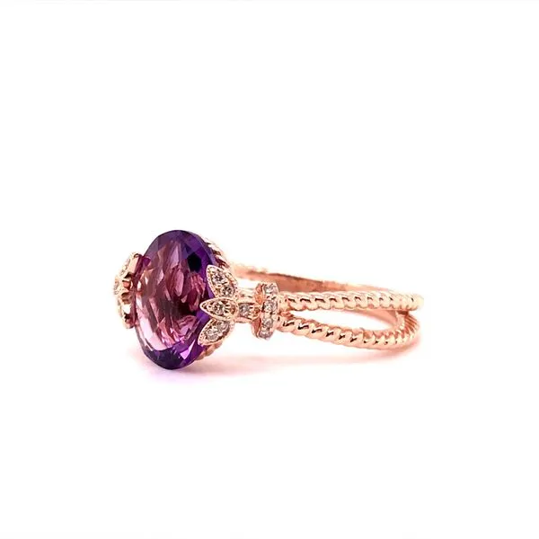 Fashion Ring Image 2 Mees Jewelry Chillicothe, OH