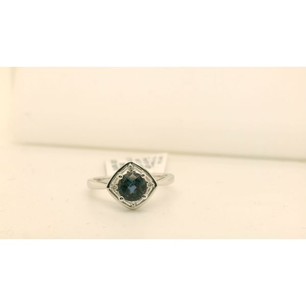 Fashion Ring Mees Jewelry Chillicothe, OH