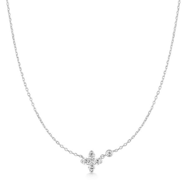 Silver Sparkling Lucky Clover Necklace Mees Jewelry Chillicothe, OH