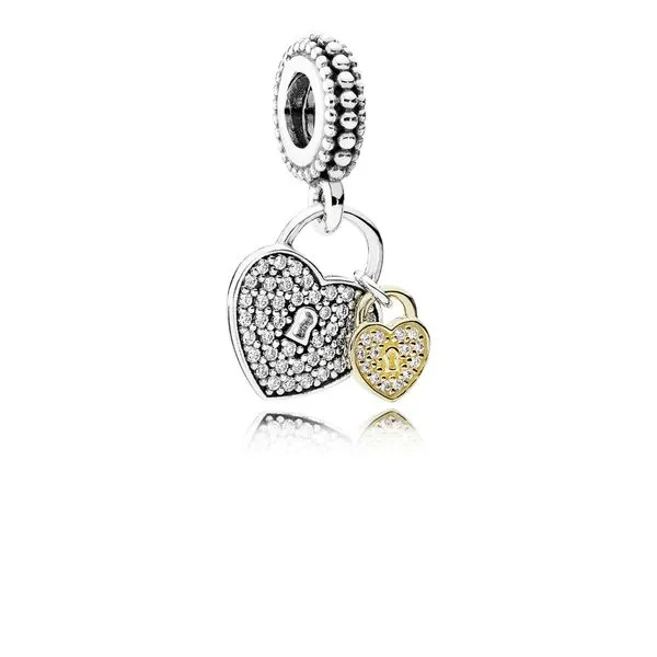 Nomination charm Mees Jewelry Chillicothe, OH
