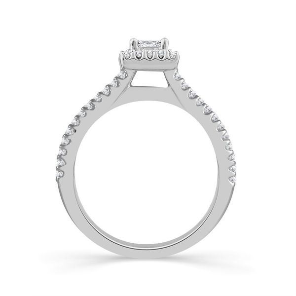 Princess Cut Diamond Halo Engagement Ring Image 3 Meigs Jewelry Tahlequah, OK