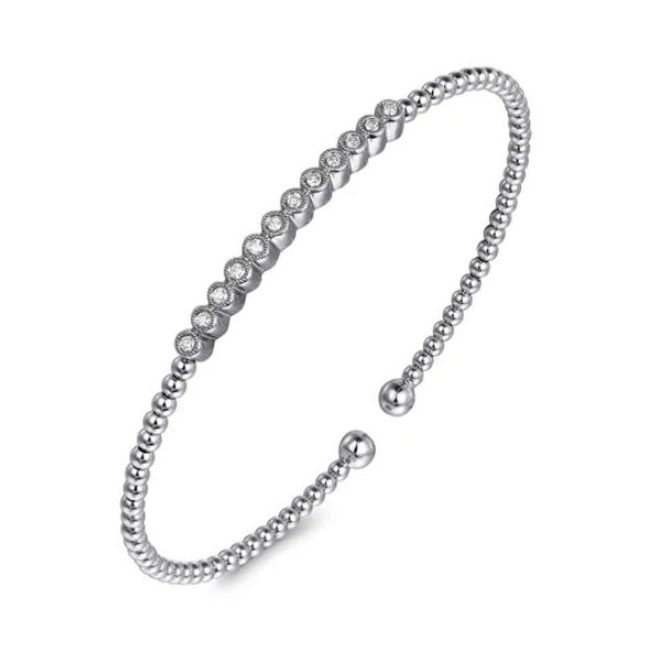 14KW .14CTW 6.25" BUJAKAN BEAD DIAMOND BANGLE

SERIAL #S2300300 Image 3 Meigs Jewelry Tahlequah, OK