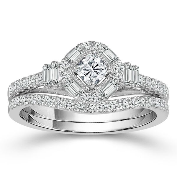 Cushion Center Diamond Halo Wedding Set Meigs Jewelry Tahlequah, OK