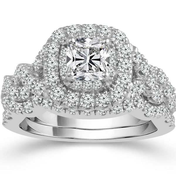 Round Cluster Diamond Wedding Set Meigs Jewelry Tahlequah, OK
