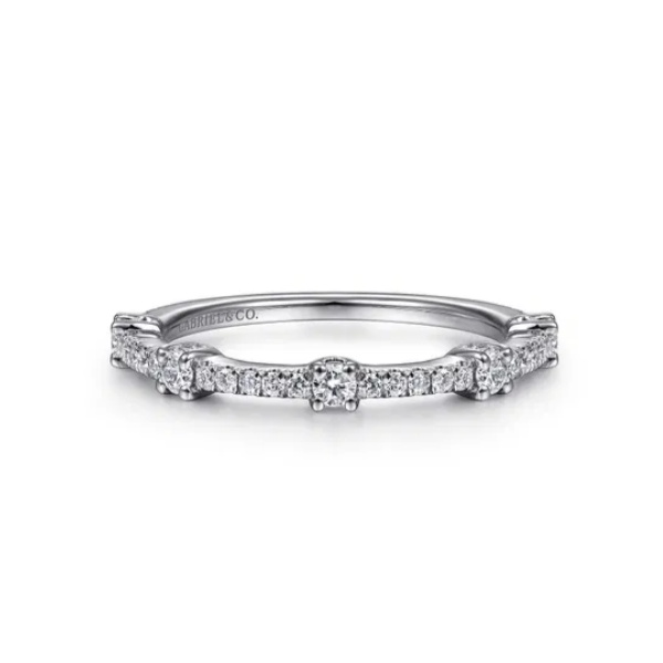 14KW .33CTW DIA STAT STACK RING SZ6.5

SERIAL #S2222258 Image 2 Meigs Jewelry Tahlequah, OK