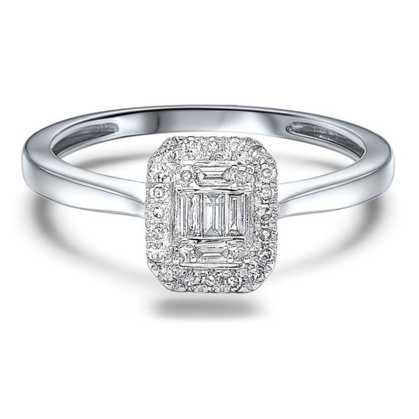 14 Karat White Gold Diamond Cluster Ring Meigs Jewelry Tahlequah, OK