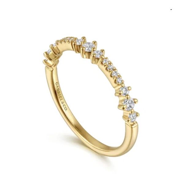 14K Yellow Gold Diamond Stack Band Image 2 Meigs Jewelry Tahlequah, OK