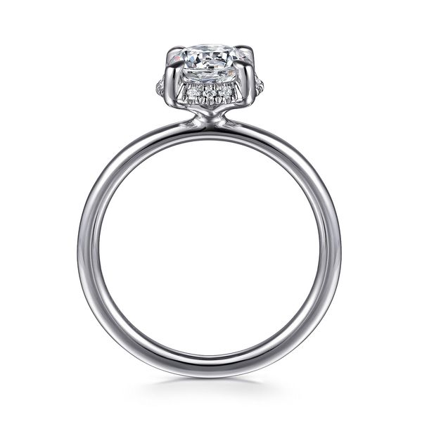 14KW .06CTW ROUND TILT DIA HALO SEMI MOUNT FOR 6.5MM SZ6.5

SERIAL# S1950517 Image 2 Meigs Jewelry Tahlequah, OK