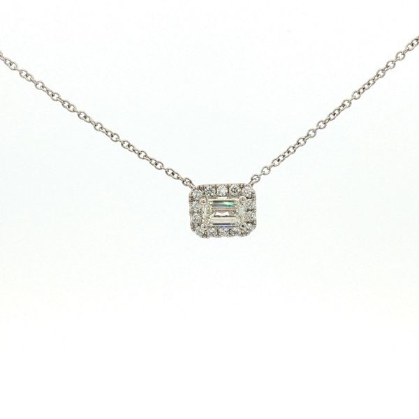 18KW 1.0EMER CUT/.26RND DIA HALO NECKLACE Image 3 Meigs Jewelry Tahlequah, OK