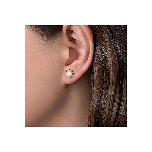 Gabriel & Co. Pearl Frame Stud Earrings Image 2 Meigs Jewelry Tahlequah, OK