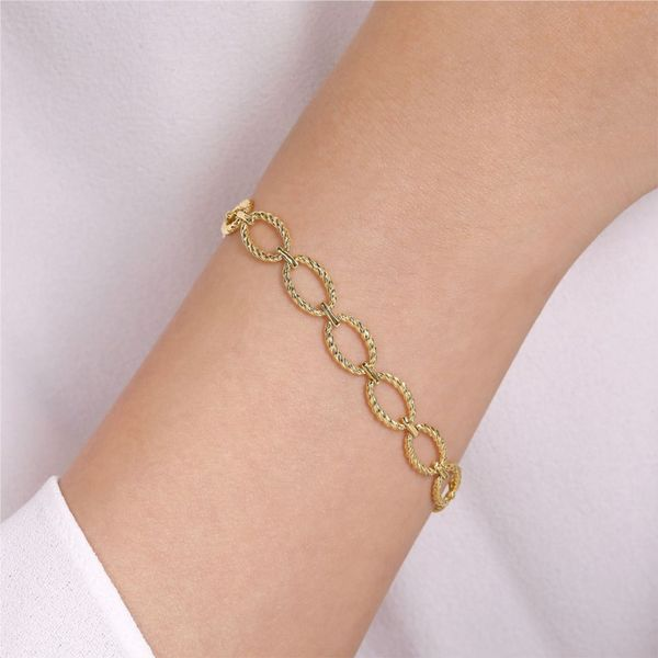 Yellow Gold Bujukan Link Bracelet Image 2 Meigs Jewelry Tahlequah, OK