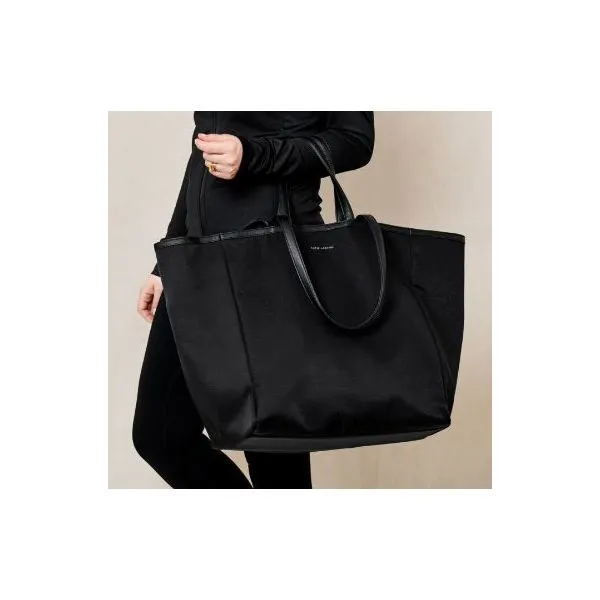 Purse/Handbag The Mermaids Tale Amherst, OH