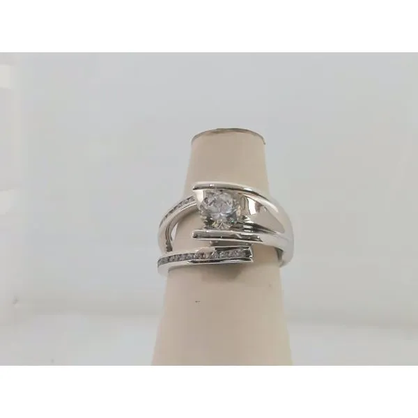 Ring Setting (No Center Stone) similar item image