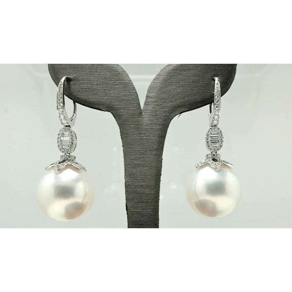 Pearl Earrings Mesa Jewelers Grand Junction, CO