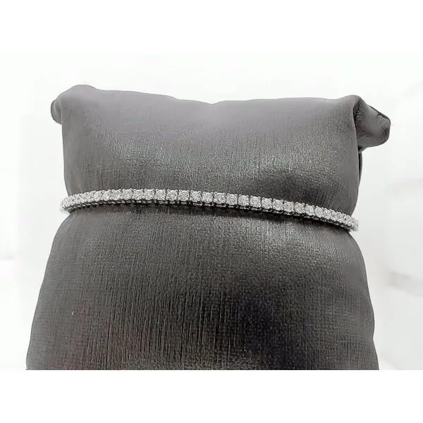 001-315-00002 Mesa Jewelers Grand Junction, CO