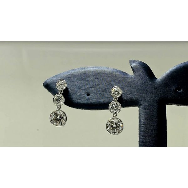 Lab created jewelry Mesa Jewelers Grand Junction, CO
