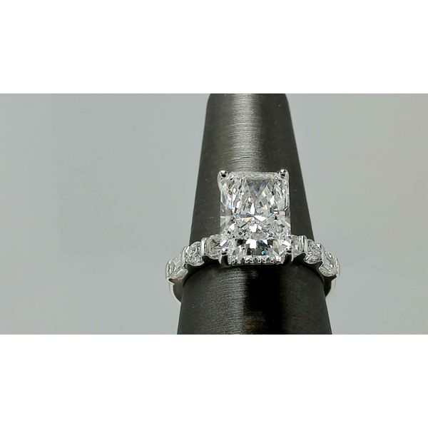 Lab created jewelry Mesa Jewelers Grand Junction, CO
