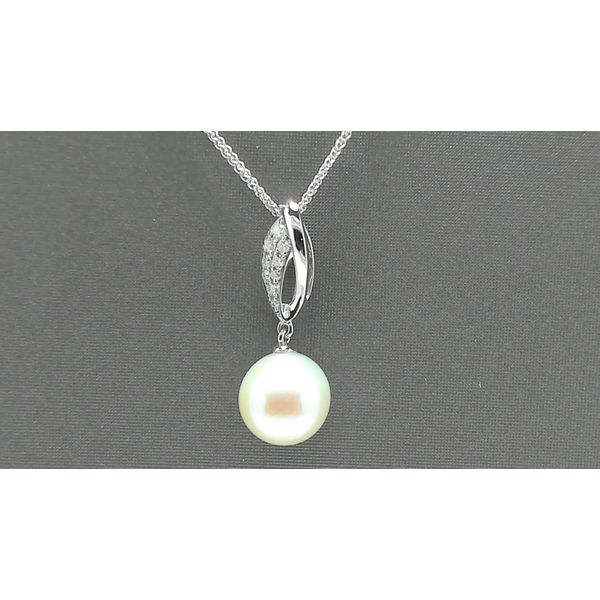 Pearl Pendant Mesa Jewelers Grand Junction, CO