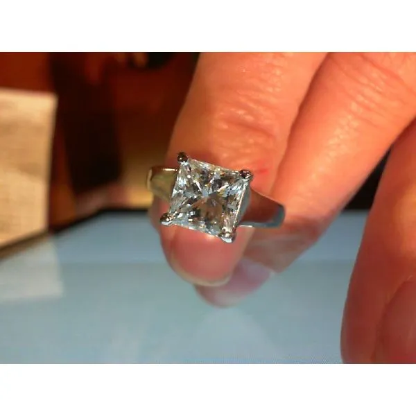 Engagement Ring Meyers Jewelers Grove City, OH