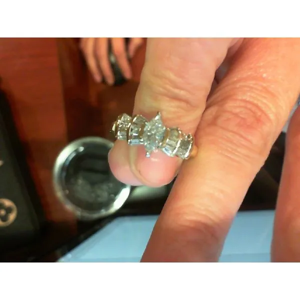 Engagement Ring Meyers Jewelers Grove City, OH