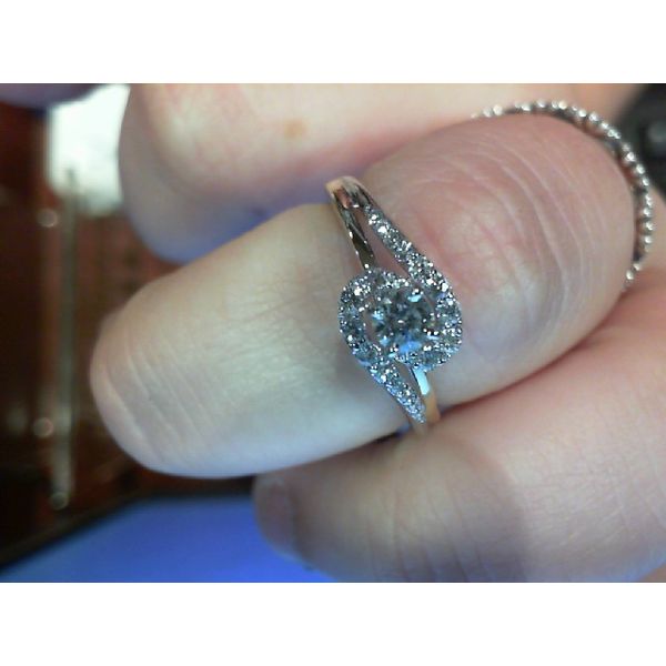 Engagement Ring Meyers Jewelers Grove City, OH