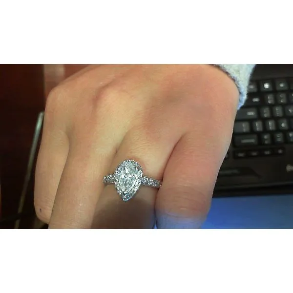 Engagement Ring Meyers Jewelers Grove City, OH